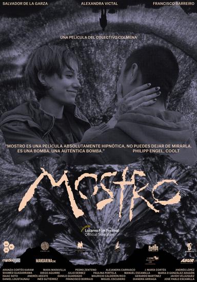 Mostro poster